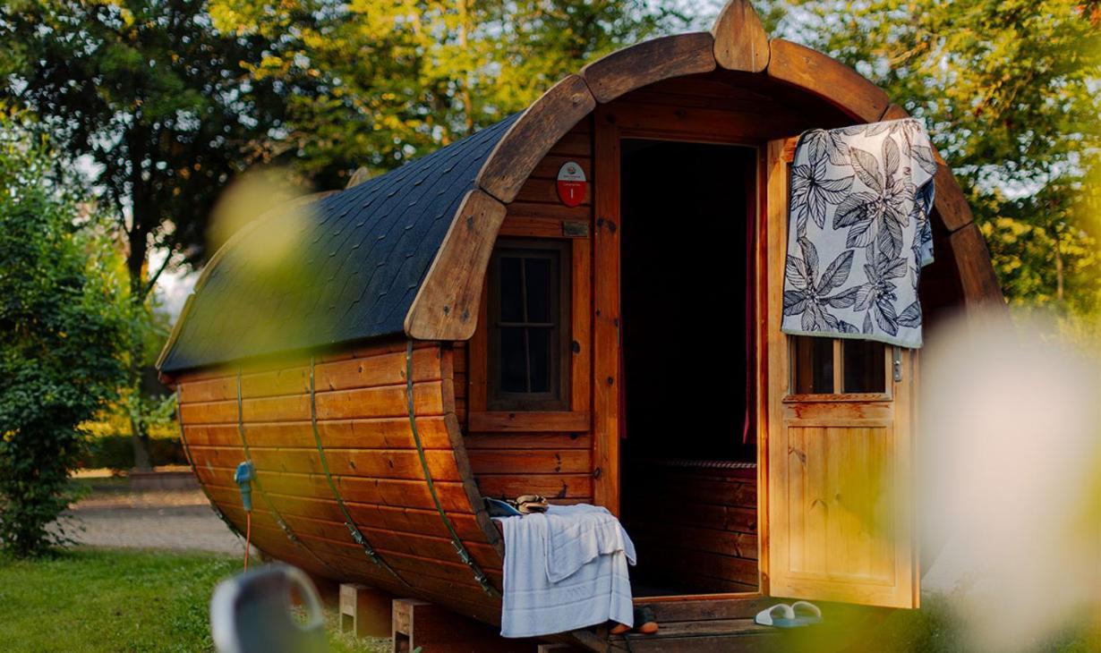 Azur Camping Schwaebische Alb Sonnenbühl Exteriör bild