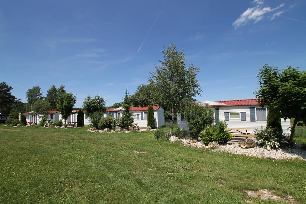 Azur Camping Schwaebische Alb Sonnenbühl Exteriör bild